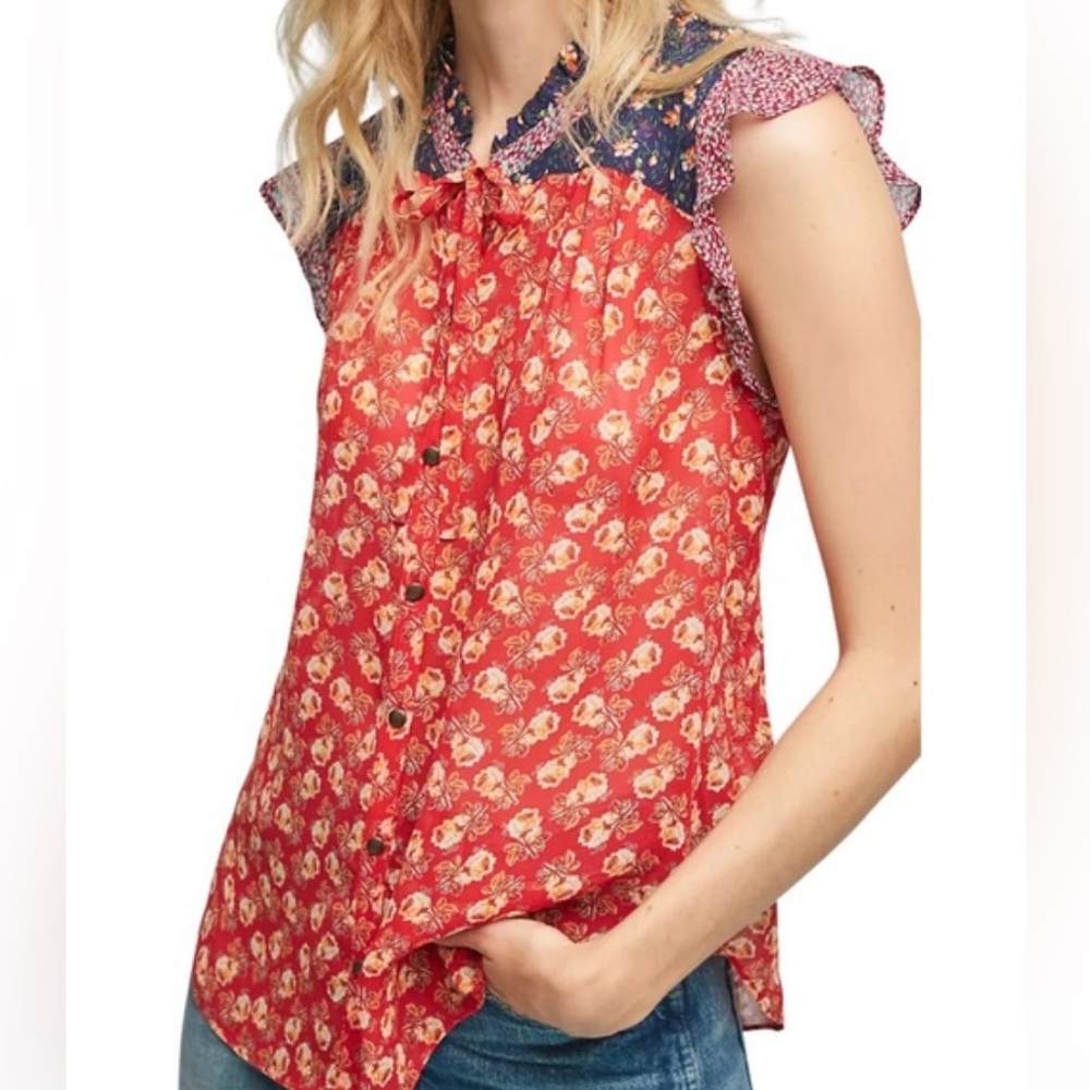 Anthropologie Meadow Rue Floral
Prairie Top Blue/Red Multi Size 8 NWOT
